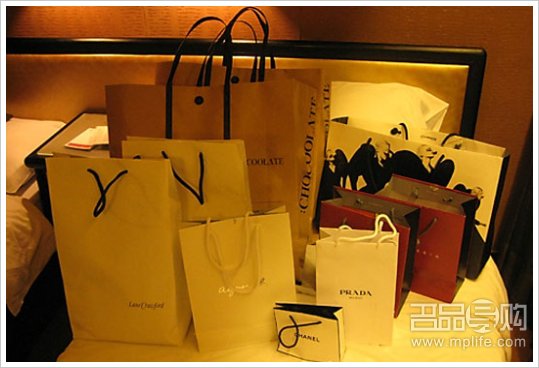 香港收热门妆品&i.t等附价格