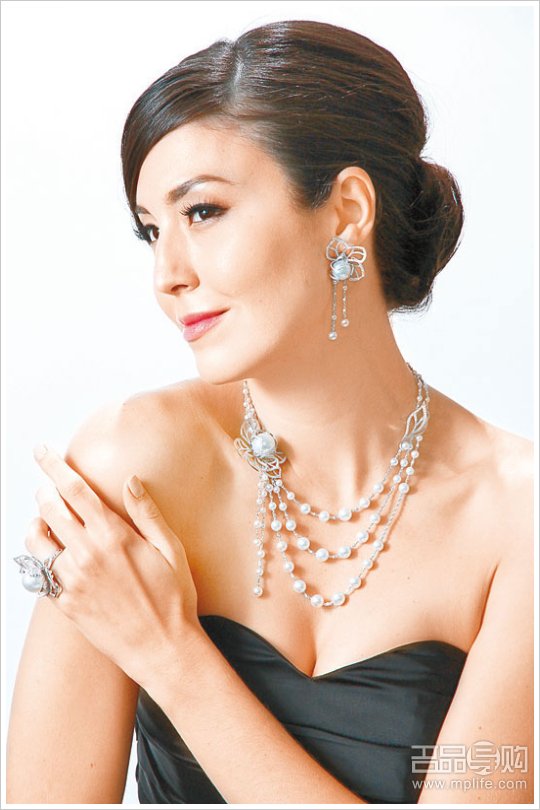 MIKIMOTO120周年纪念珠宝预览