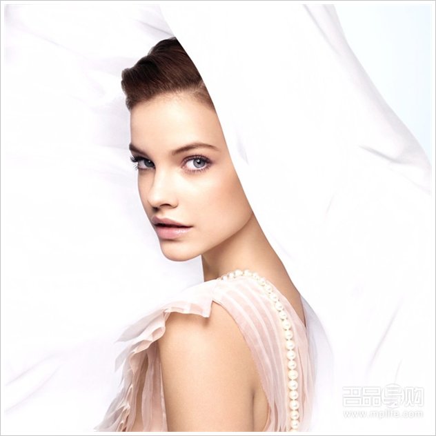 CHANEL13年春季彩妆新品到港