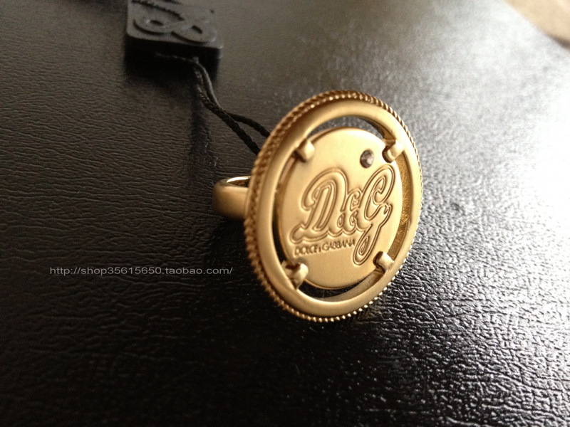 意大利奢侈品牌 淡金色LOGO女装戒指 14号 保