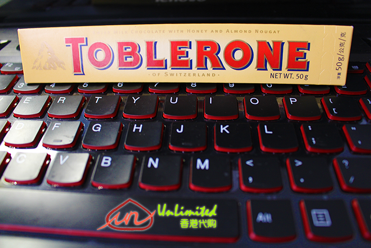香港零食代购Triangle瑞士TOBLERONE三角牛