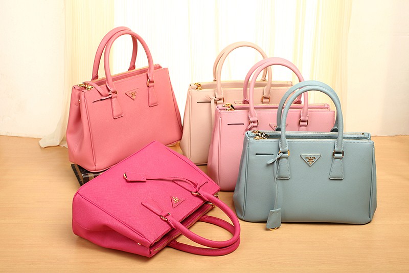 香港代购 普拉达<em>女包</em> prada<em>杀手</em>包女士单肩斜