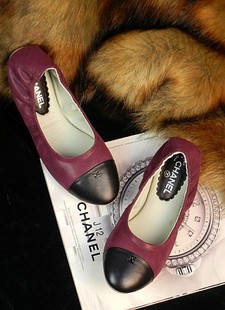 欧美大牌原单奢侈品女鞋紫色平跟芭蕾舞拼色舒