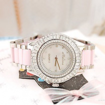 香港DFS代购施华洛世奇水晶手表女士表9999