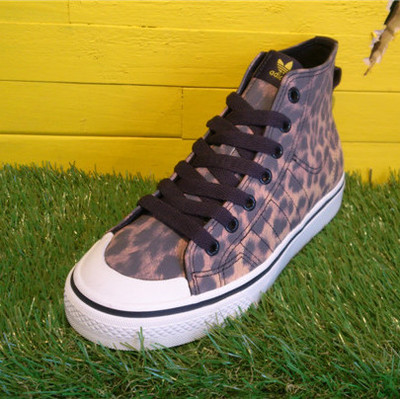 阿迪三叶草香港专柜正品代购6月情侣豹纹运动