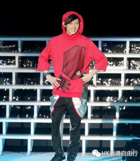 阿娇回忆艳照门 收陈冠希道歉信:揭钟欣潼12位