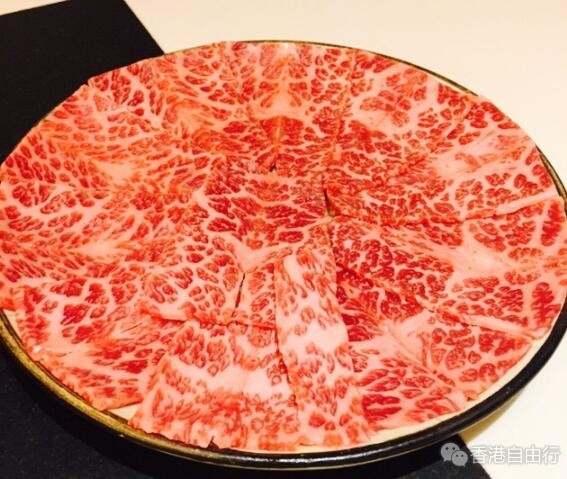 香港美食推介： 吃火锅最重要就是食材（金牌手切肥牛肉、芝士墨鱼丸）