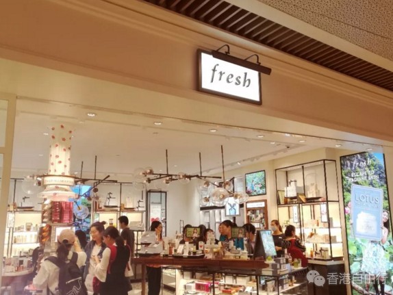 香港晒货：fresh专柜实拍｜精选超值套装、面膜，断货王止汗露抢到了没～